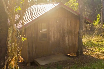 Rustic Riverside Cabin under One Hour from the Blue Ridge Parkway, Virginia - Madison, Virginia - glamping.directory
