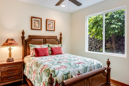 Spacious Deluxe Oceanfront Cottage near Kailua, Hawaii - Kailua-Kona, Hawaii - glamping.directory