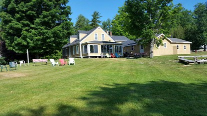 Spacious 24-Person Cottage Rental with Game Room near Sebago Lake, Maine - glamping.directory