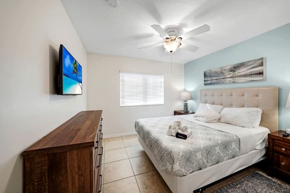 Modern Gated Townhouse with Heated Pool Access Near Beaches – Pompano Beach, Florida - Pompano Beach, Florida - glamping.directory