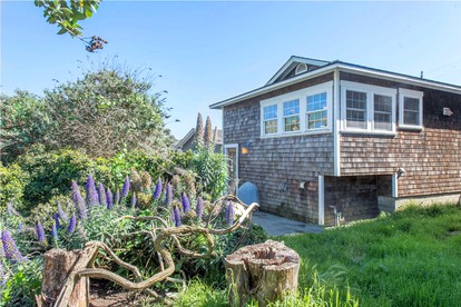Charming Vacation Rental in Dillon Beach for California Getaways - glamping.directory