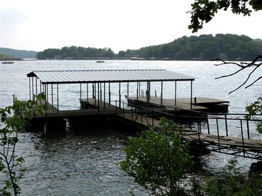 Relaxing Lakeside Cabin Ideal For Family Vacations in Eldon, Missouri - glamping.directory