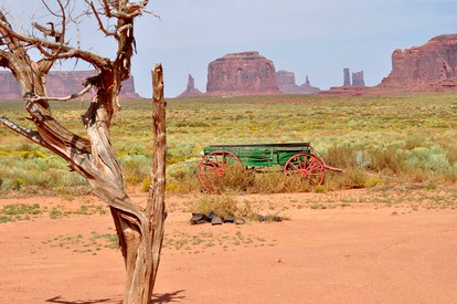 Authentic Navajo Dome Stay with Cultural Experiences near Monument Valley, Utah - Monument Valley, Utah - glamping.directory