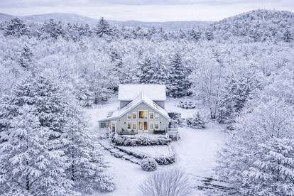 Gorgeous Modern Vacation Rental with Game Room Surrounded by Nature in Madison, New Hampshire - glamping.directory