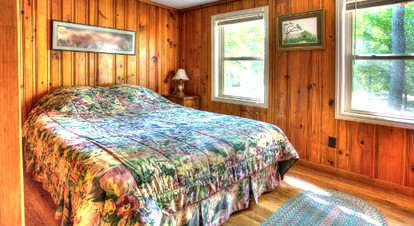 Luxurious and Modern One-Bedroom Cabin Rentals for Two in Somerset, Kentucky - Somerset, Kentucky - glamping.directory