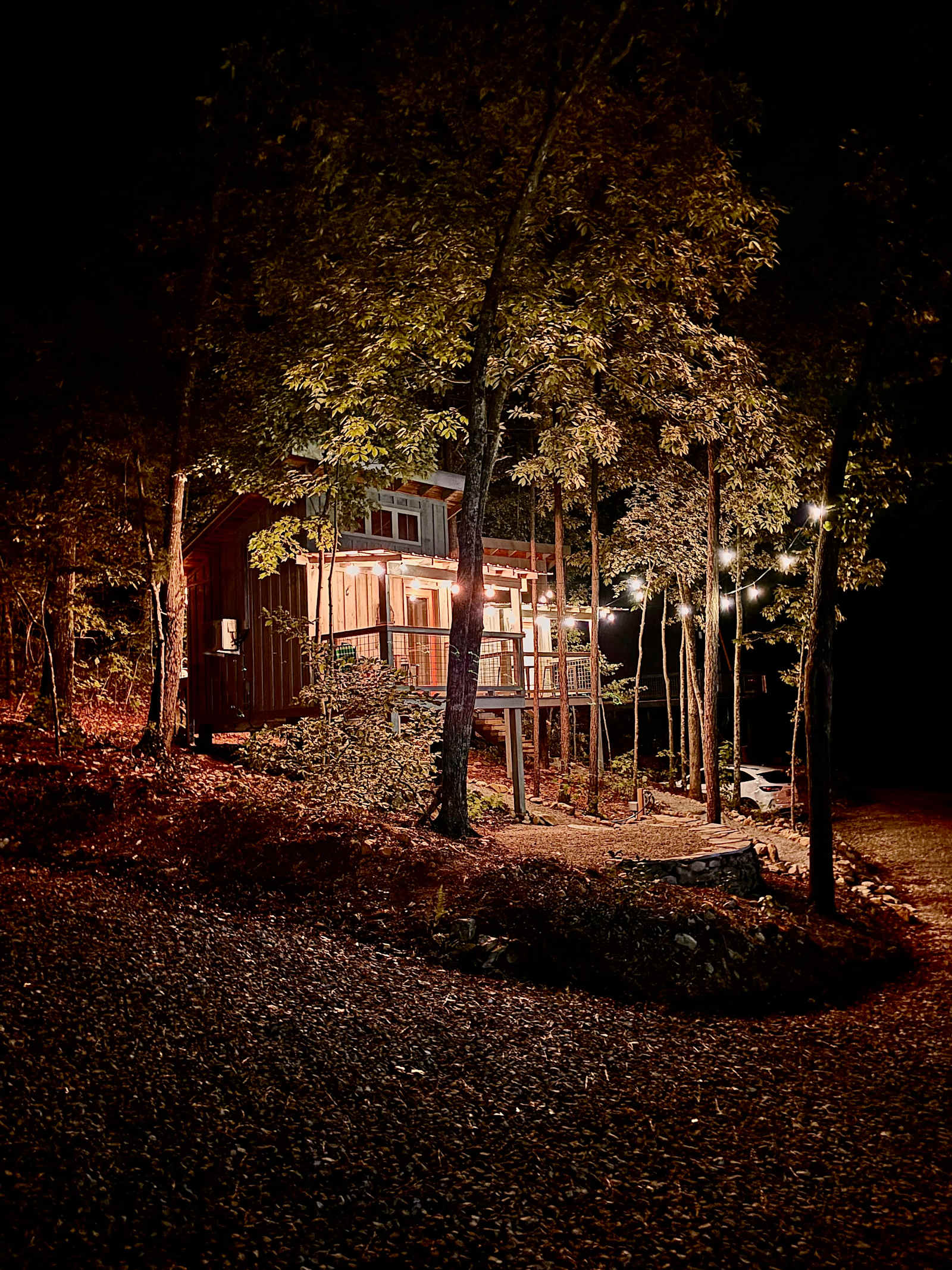 Coldwater Camp & Cabins - Anniston, Alabama - glamping.directory