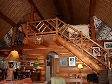 Beautiful Log Cabin with Jacuzzi Bathtub in the heart of Adirondack State Park - Saranac Lake, New York - glamping.directory
