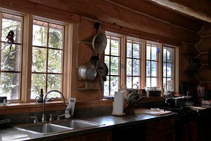 Beautiful Log Cabin with Jacuzzi Bathtub in the heart of Adirondack State Park - Saranac Lake, New York - glamping.directory