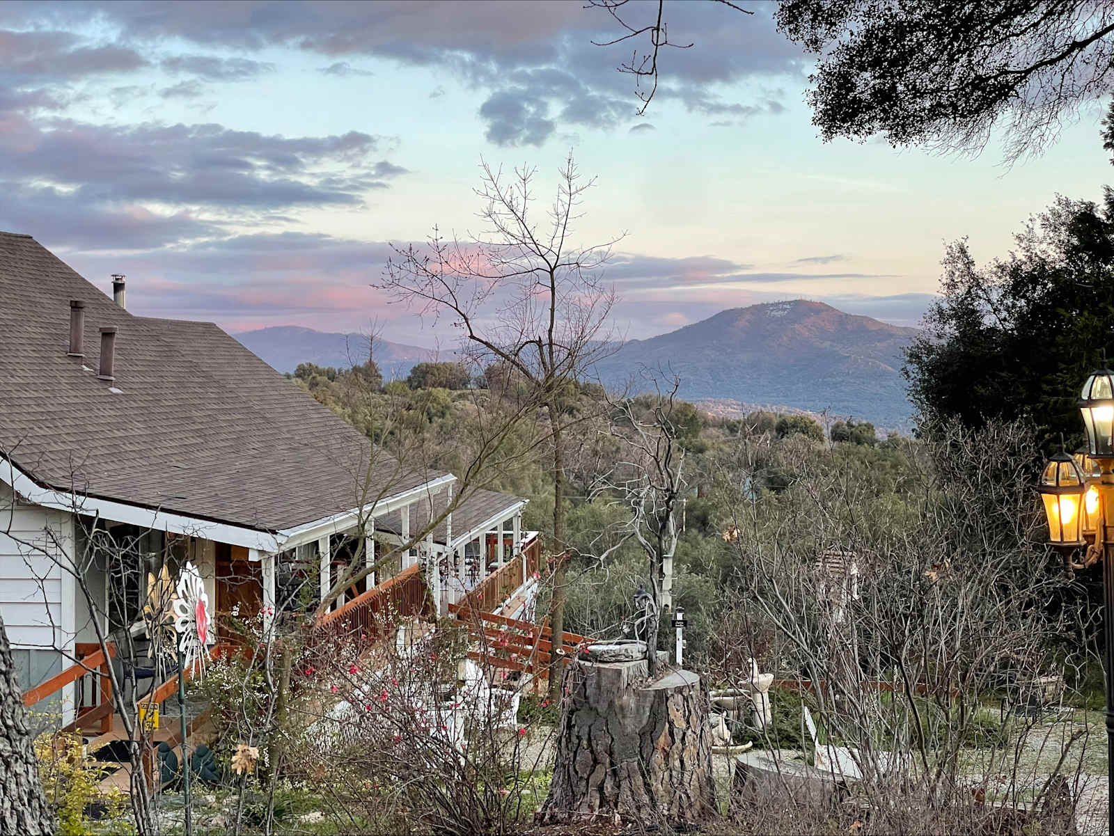 Yosemite Cabins & Vacation Suites - glamping.directory