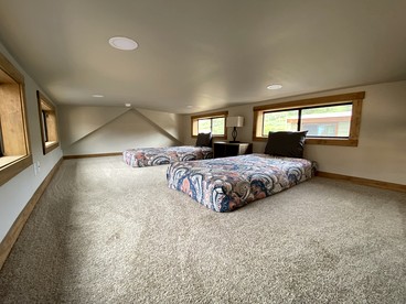 Stunning Peaceful Cottage Surrounded by Nature in Colorado - Oak Creek, Colorado - glamping.directory