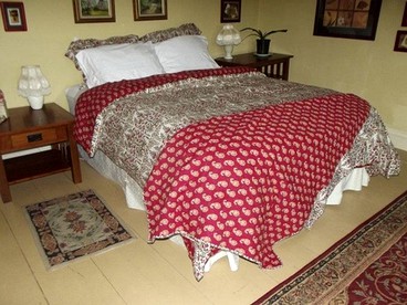 Unique Vacation Rental in an Old Farmhouse in Windsor County, Vermont - South Royalton, Vermont - glamping.directory