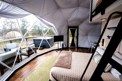 Luxurious Safari Tent for a Romantic Getaway in Cedar Bluff, Alabama - Cedar Bluff, Alabama - glamping.directory