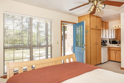 Ochlockonee River Cottage with Scenic Island Vista in Wakulla County, FL - Sopchoppy, Florida - glamping.directory