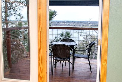 Pet-Friendly Cottage on Buchanan Lake near Marble Falls, Texas - Burnet, Texas - glamping.directory