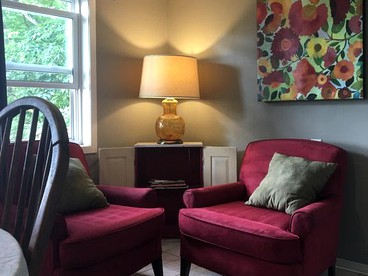 Lovely Cottage Rental with a Pool and Stunning Garden near Grand Rapids in Michigan - Grand Rapids, Michigan - glamping.directory