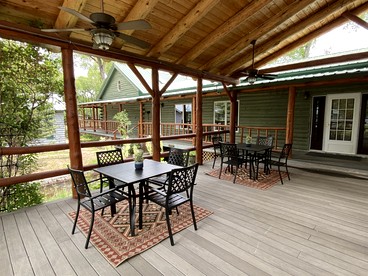 Beautiful Cabin Comfortable for Groups in Riverside, Wyoming - Riverside, Wyoming - glamping.directory