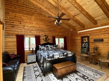 Beautiful Cabin Comfortable for Groups in Riverside, Wyoming - Riverside, Wyoming - glamping.directory