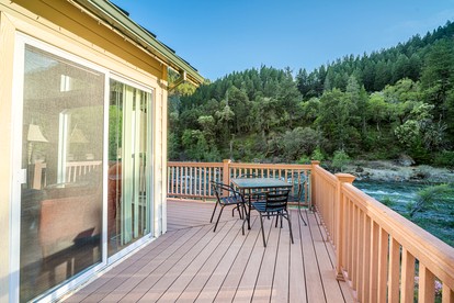 Charming, Pet-friendly Glamping Vacation Rental in Northern California - Big Flat, California - glamping.directory