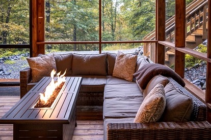 Tiny Luxury Getaway: Cabin in Todd, North Carolina with Hot Tub, Scenic Views, and Lounge Perfection - Todd, North Carolina - glamping.directory