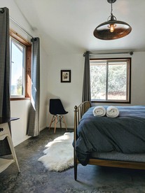 Eco-Friendly Vacation Rental with a Saltwater Pool Ideal for Weekend Trips from San Jose - Santa Margarita, California - glamping.directory