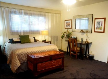 Romantic Suite Rentals Overlooking Garden and Orchard on Island of Maui - Kihei, Maui, Hawaii - glamping.directory