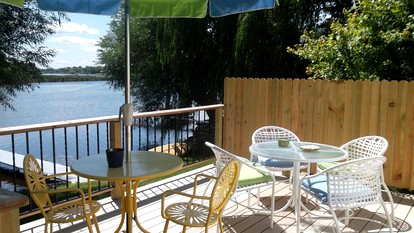 Cozy River Staycation with Wi-Fi near Milwaukee, Wisconsin - Horicon, Wisconsin - glamping.directory