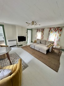 Impressive Cottage Surrounded by Trees in Bridgton, Maine - Bridgton, Maine - glamping.directory