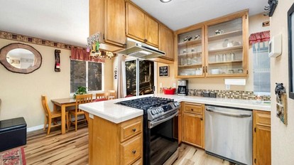 Charming Cabin for Winter and Water Sports Fans Near Big Bear Lake, California - Arrowbear Lake, California - glamping.directory