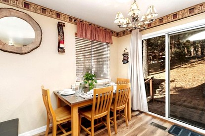 Charming Cabin for Winter and Water Sports Fans Near Big Bear Lake, California - Arrowbear Lake, California - glamping.directory