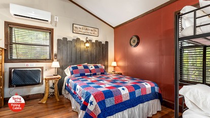 Incredible Wooden Cabin with Fire Pit in Miami, Oklahoma - Miami, Oklahoma - glamping.directory