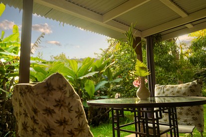 Unique Cabin for a Romantic Getaway Surrounded by Nature in Kealakekua, Hawaii - Kealakekua, Hawaii - glamping.directory