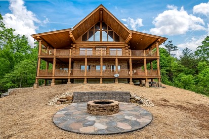 Stunning Secluded Cabin with Fire Pit and Hot-tub in Pittman Center, Tennessee - glamping.directory