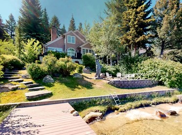 Peaceful Waterfront Retreat with Fire Pit & Nature-Filled Surroundings in McCall, Idaho - glamping.directory