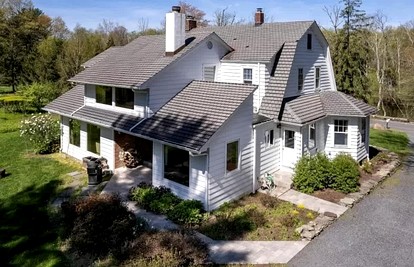 Luxurious Historic Estate with Game House on Canal near Princeton University, New Jersey - Princeton, New Jersey - glamping.directory