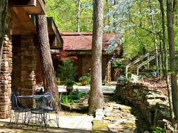 Fantastic Cabin Rental Perfect for a Family Vacation to Northwest Arkansas - Kingston, Arkansas - glamping.directory
