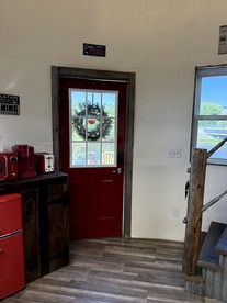 Rustic Silo Cabin with Riverfront Fishing Access near Big Hole River, Montana - Melrose, Montana - glamping.directory