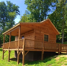 Charming Cabin Rental with Blue Ridge Mountain Views in Purlear, North Carolina - glamping.directory