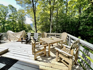 Secluded Cottage with Stunning Sights in Winhall, Vermont - Winhall, Vermont - glamping.directory