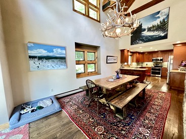 Secluded Cottage with Stunning Sights in Winhall, Vermont - Winhall, Vermont - glamping.directory