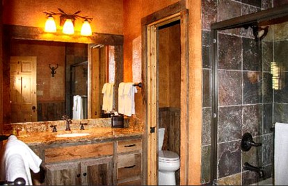 Stunning Logwood Vacation Rental on Belt Creek near Great Falls, Montana - Belt, Montana - glamping.directory