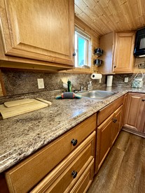 Charming Tiny Home Retreat with Lodge Amenities Near Ocean Beaches, Lincoln County, OR - Lincoln County, Oregon - glamping.directory