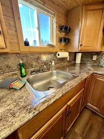 Charming Tiny Home Retreat with Lodge Amenities Near Ocean Beaches, Lincoln County, OR - Lincoln County, Oregon - glamping.directory