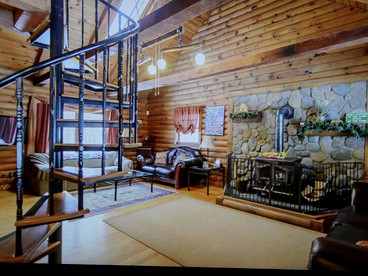 Log Cabin with a Hot Tub in Ellicottville, For Magical Glamping Escapes in New York - Ellicottville, New York - glamping.directory