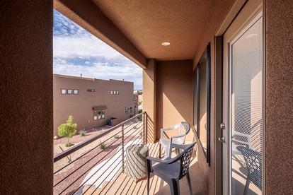 Spacious and Modern Vacation Rental on Family Resort with Pool and Pickleball Courts in St. George, Utah - St. George, Utah - glamping.directory