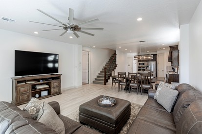 Spacious and Modern Vacation Rental on Family Resort with Pool and Pickleball Courts in St. George, Utah - St. George, Utah - glamping.directory
