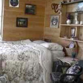 Secluded Cabin Rental near Halibut Cove in Homer, Alaska - Homer, Alaska - glamping.directory