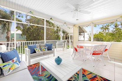 Gorgeous Turtle Cottage in Captiva, Florida - Captiva, Florida - glamping.directory