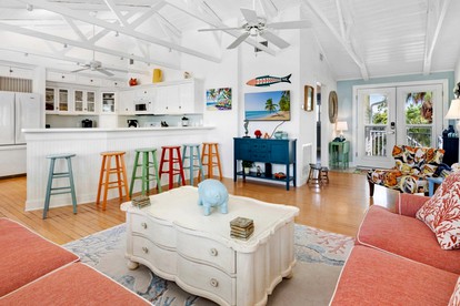 Gorgeous Turtle Cottage in Captiva, Florida - Captiva, Florida - glamping.directory