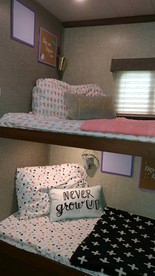 Spacious Caravan Rental for a Unique Vacation in Tennessee - Sweetwater, Tennessee - glamping.directory
