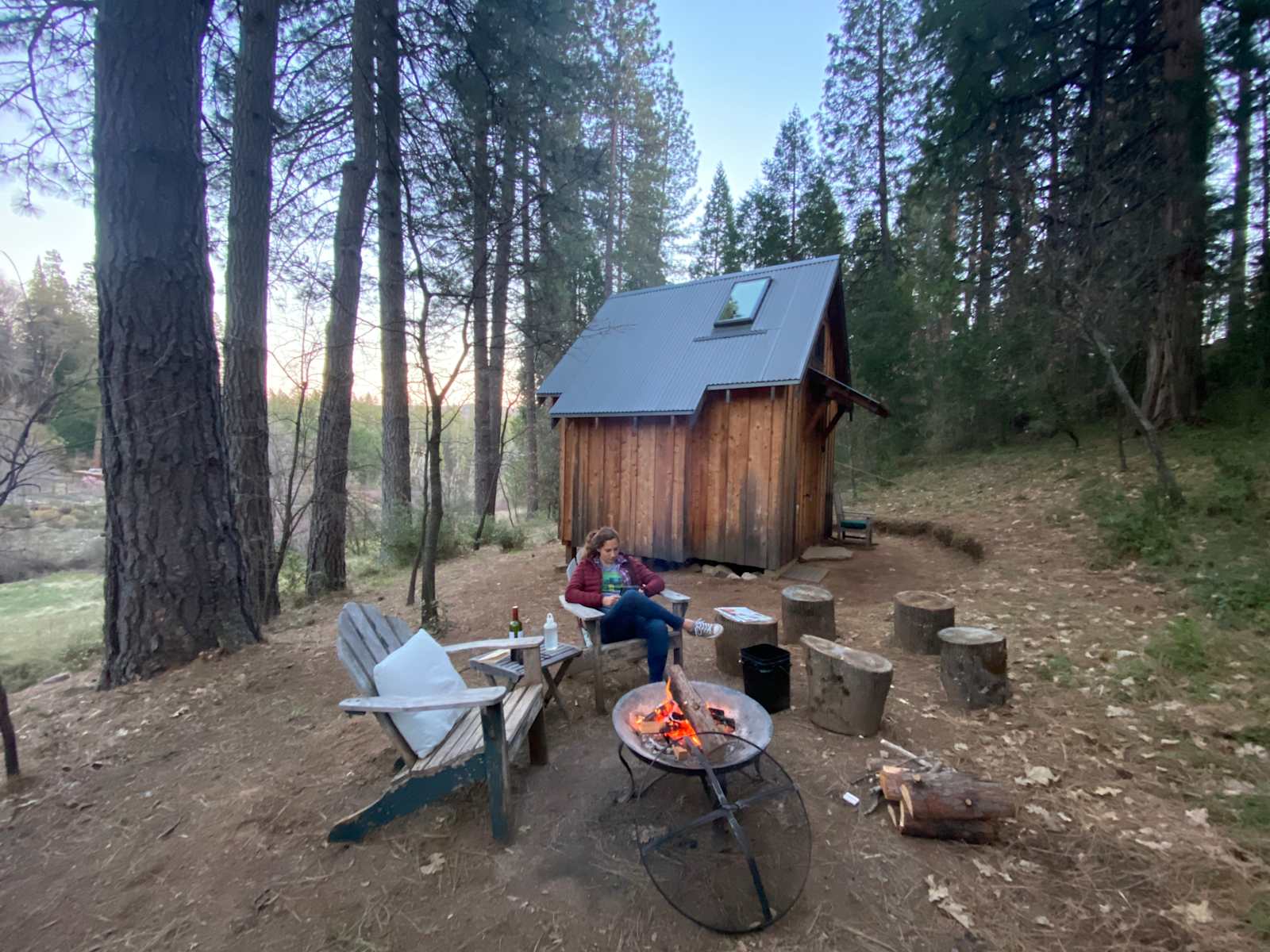 Honeycomb Hut - Nevada City, California - glamping.directory